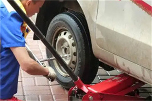 潮州附近拖车24小时服务热线电话